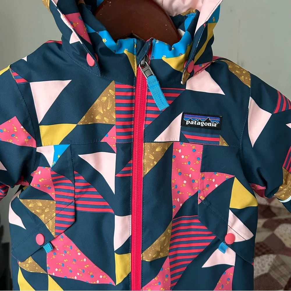 Patagonia snow pile